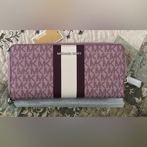 Michael Kors Jet Set full wallet royal pink
